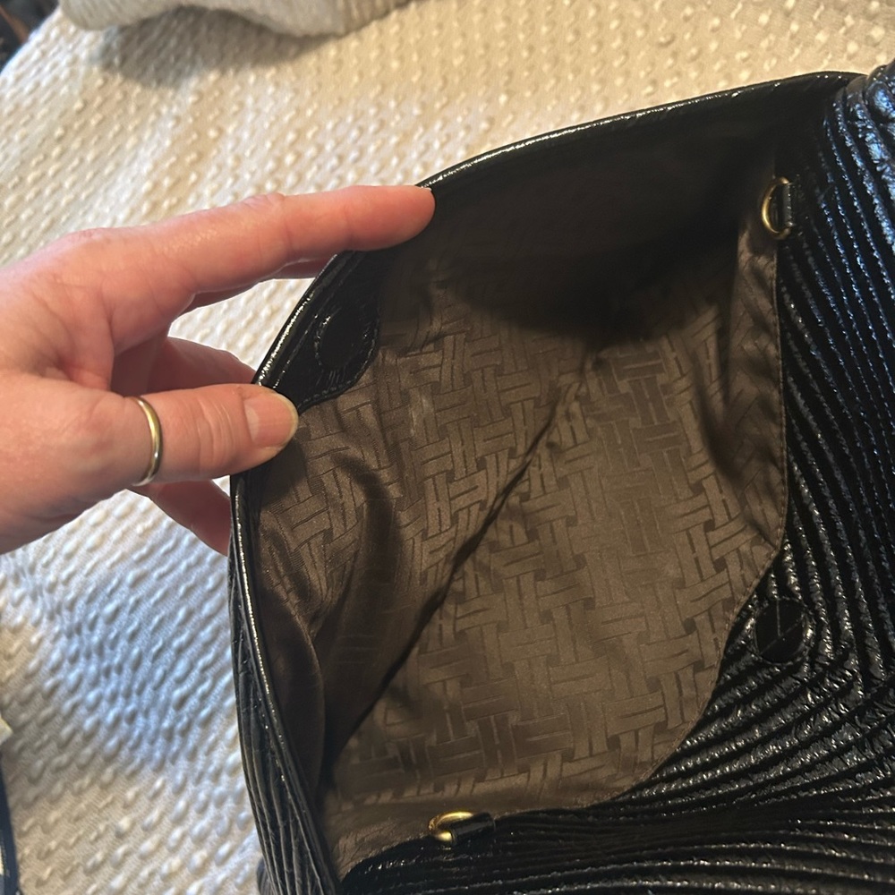 Elegant Black Cole Hann Clutch with Tassel - Picture 5 of 8